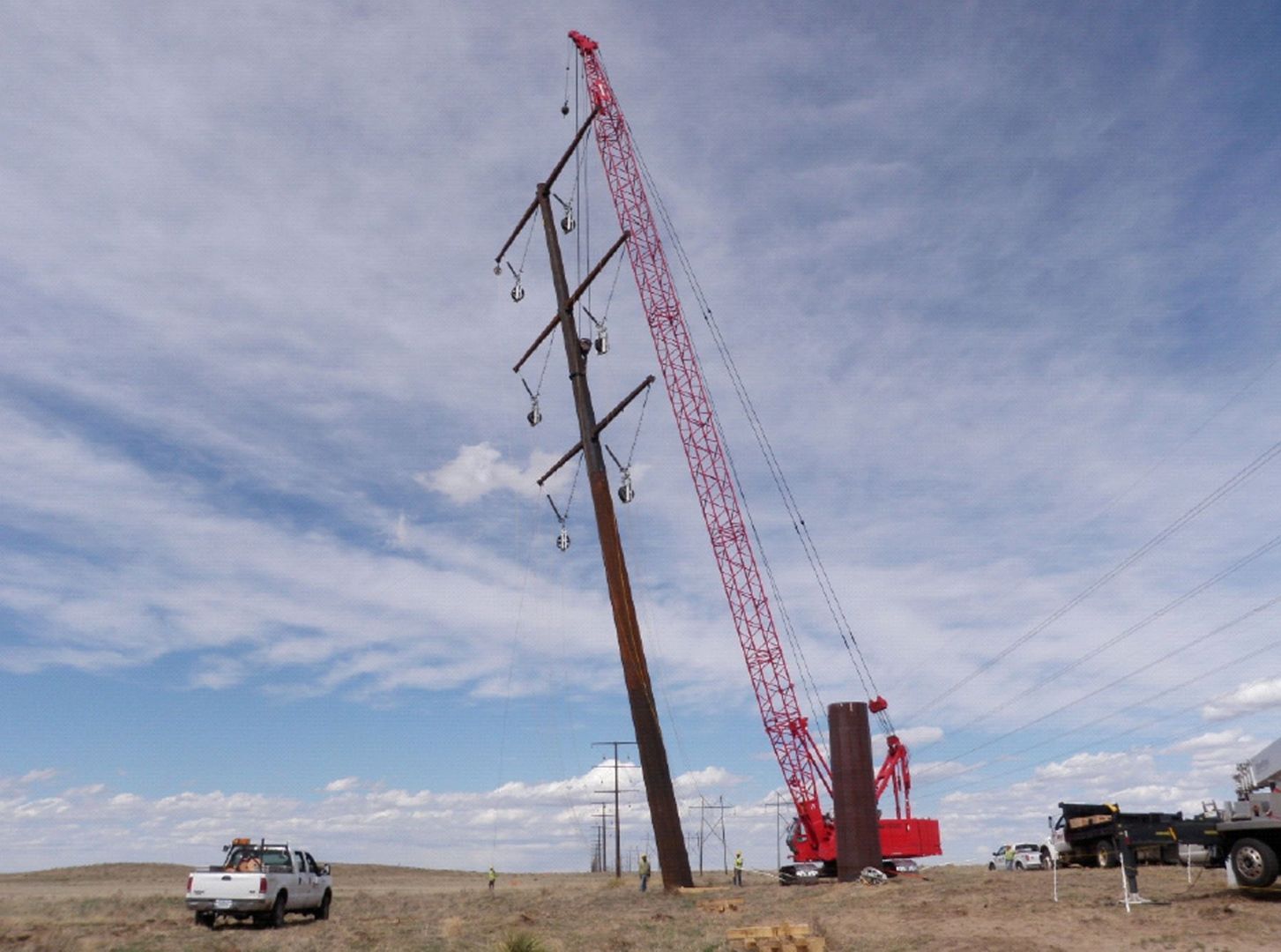 Pawnee Smokey Hills crews working on steel poles